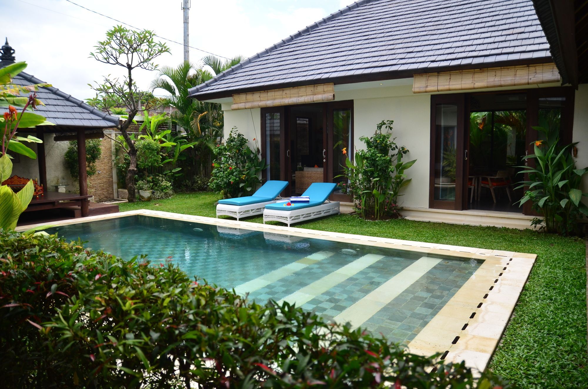 Villa Intan Bali Legian Экстерьер фото